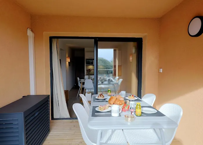 Cala Di Sole - T2 Cabine, Piscine & Apartament *